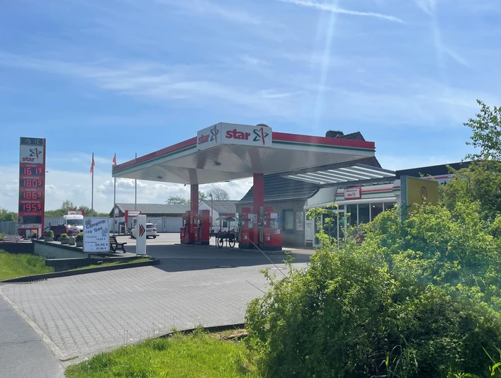 Tankstelle Graefs Garagen Bensersiel.jpg