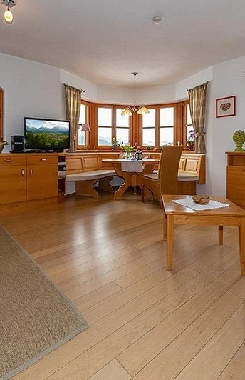 59C3EF56-9909-40DF-AC82-E5504ABEED10