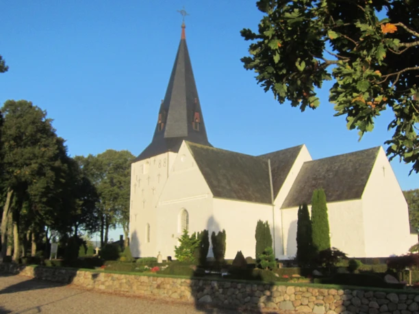 Rise Kirke - kreditér Rise Kirkekontor - GDK - 1024 x 576