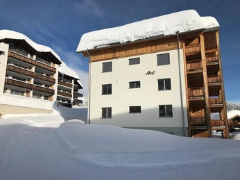 Aussenansicht Winter (2)