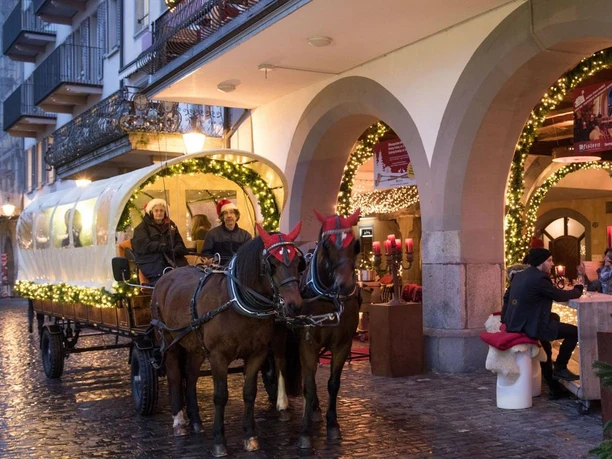 Fondue_carriage_Pfistern