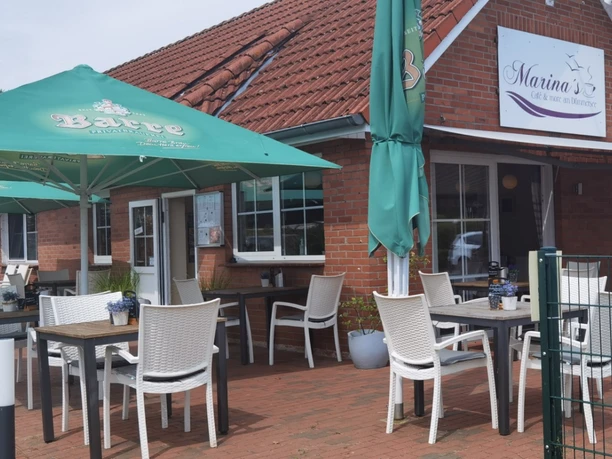 MarinasCafe_Huede_Gastro_Aussenansicht.jpg