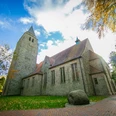 Kath.Kirche-St.Ludgerus_Schapen©MedienAtelierEmsland.jpg