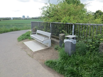 Meßdorfer Feld, Bundesstadt Bonn, Bank