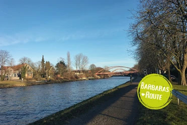 Minden - Hahler Hafen.png Das Bild zeigt den Mittellandkanal.