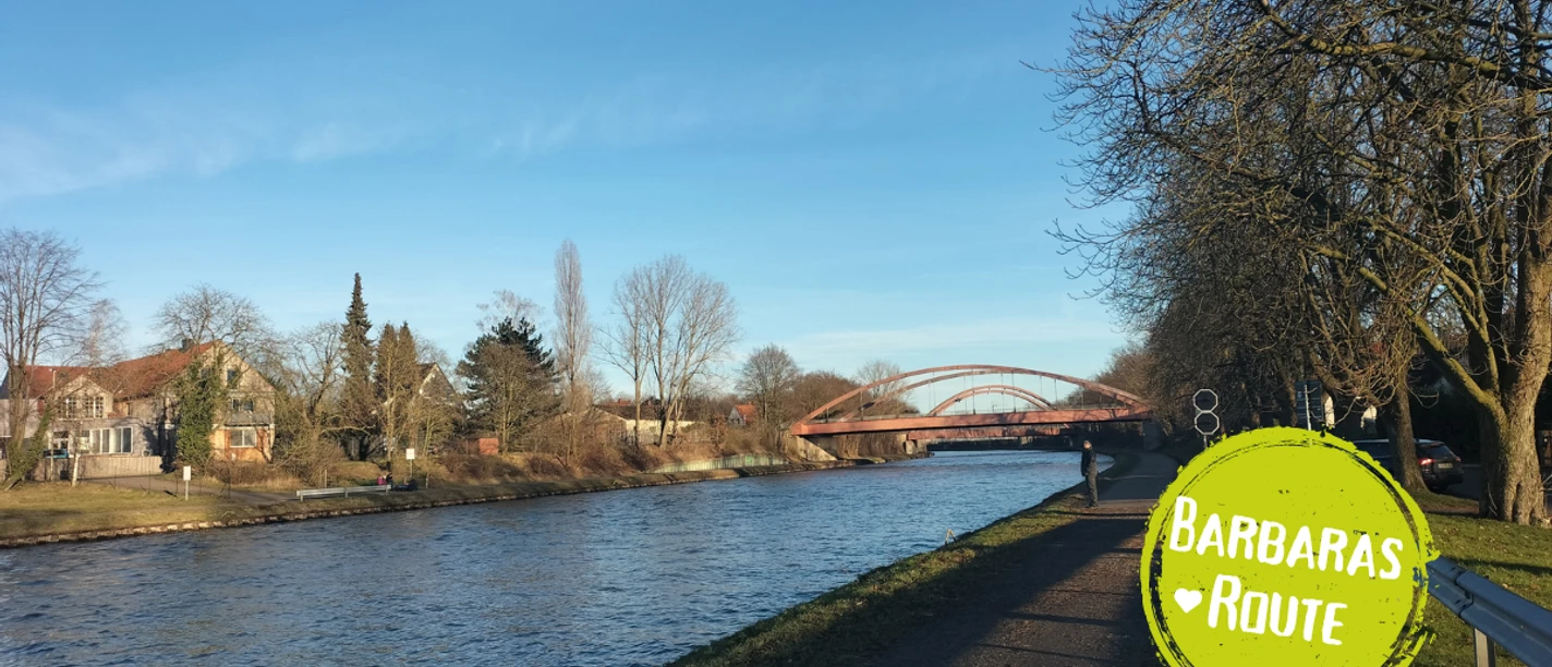 Minden - Hahler Hafen.png Das Bild zeigt den Mittellandkanal.