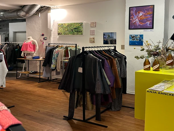 LAB106 FOTO RAUM IMG_4705_1920x1080.png