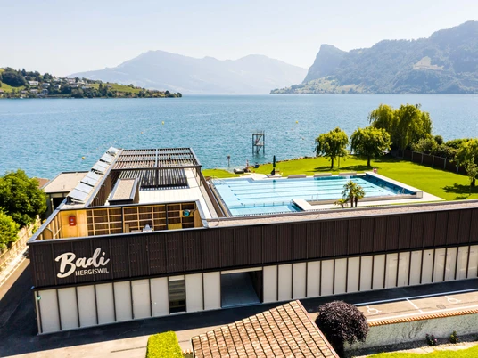 Badi Hergiswil.jpg