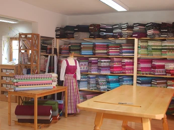 Knopfloch- Stoffe, Kurzwaren und vieles mehr