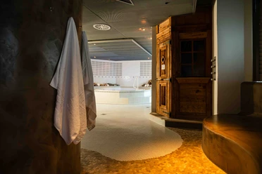 inbalance-hotel-seepark-whirlpool.jpg