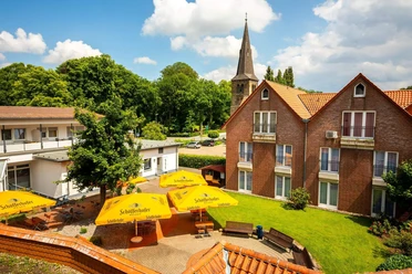Innenhof - Hotel am Park Bad Driburg Vogelperspektive vom Innenhof im Hotel am Park Bad Driburg.