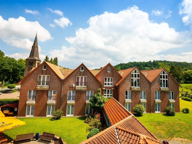 Vogelperspektive vom Innenhof Hotel am Park Bad Driburg.