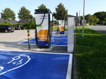 e-Auto Ladestation Penny Markt Otterndorf