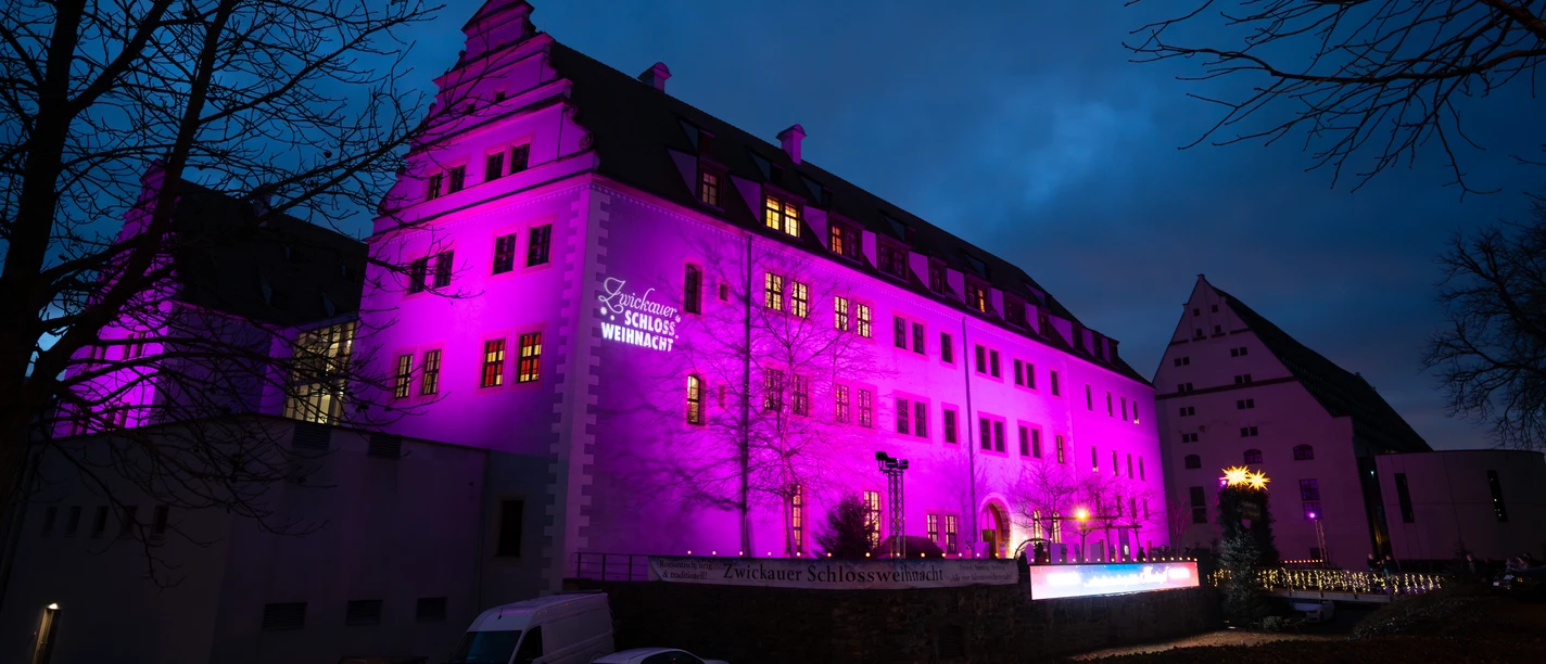 Zwickauer Schlossweihnacht (c) Oliver Göhler.jpg Zwickauer Schlossweihnacht (c) Oliver Göhler.jpg