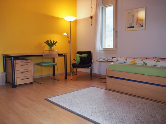 Réserver des vacances_FeWo_Huser_chambre 2