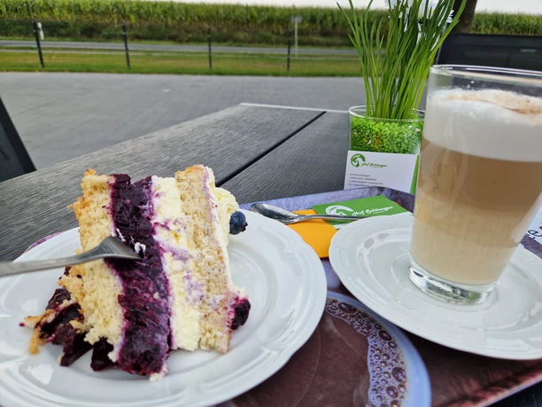 Hof Cafe 01.jpg