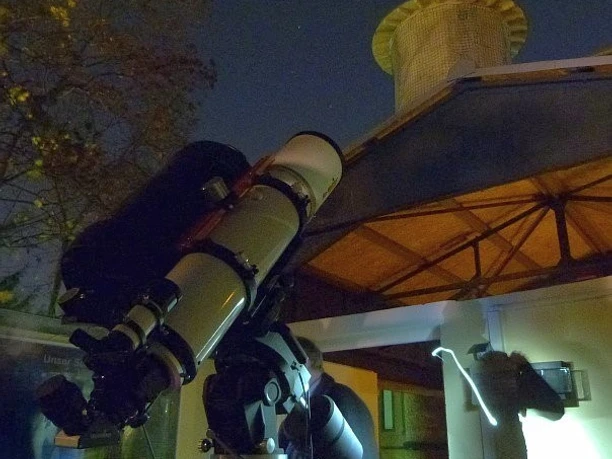 Volkssternwarte Poppelsdorf Teleskopen Volkssternwarte Bonn Astronomische Vereinigung e. V..jpg
