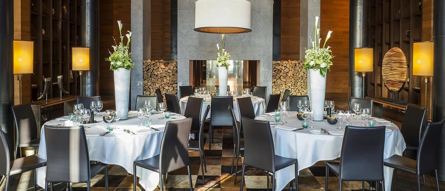 The Libraries im The Chedi Andermatt