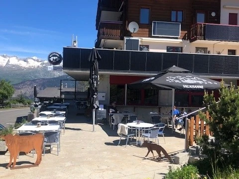 Restaurant Parkplatz.jpg