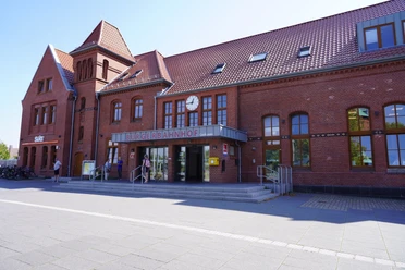 Bahnhof.JPG