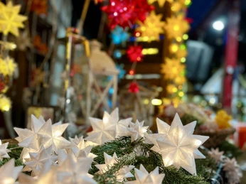 Weihnachtsmarktstand in der Music Hall