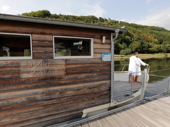 011HR - Bad Karlshafen - Weser-Therme Saunaboot.JPG