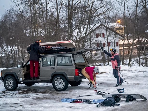 Skigebiet_Parkplatz_Soerenberg_Yorick Leusink (3).jpg