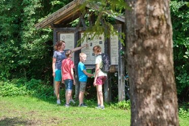 Eschenlohe, Infotafel Natur-Erlebnis-Pfad