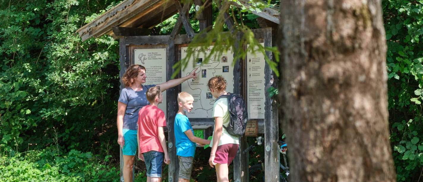 Eschenlohe, Infotafel Natur-Erlebnis-Pfad