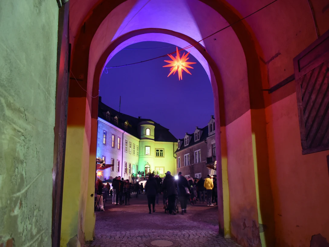 Weihnachtsmarkt Schloss Wolkenburg