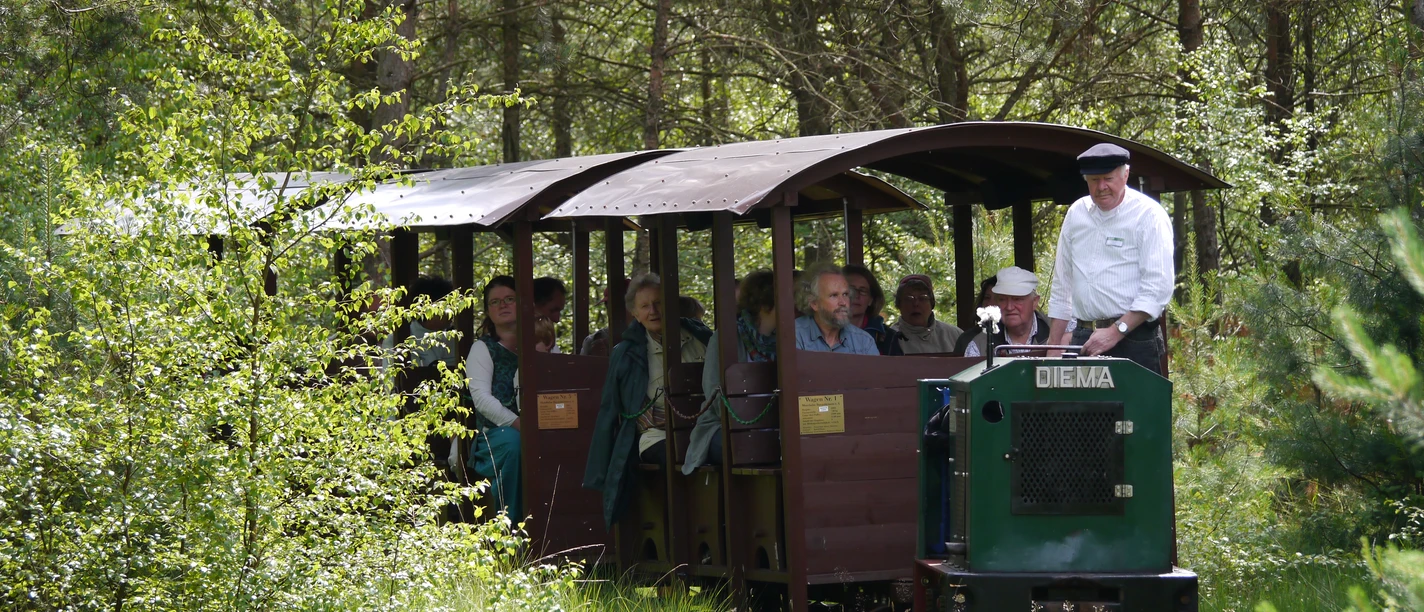 Moorbahnfahrt ins Tister Bauernmoor Moorbahnfahrt ins Tister Bauernmoor