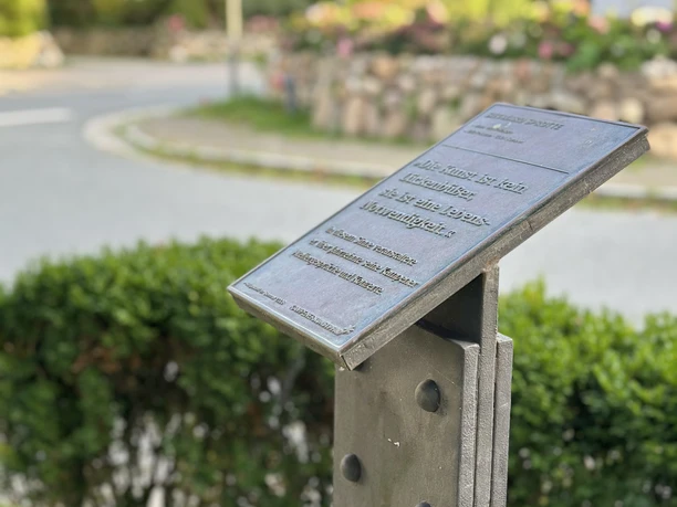 Kunststele Siegward Sprotte