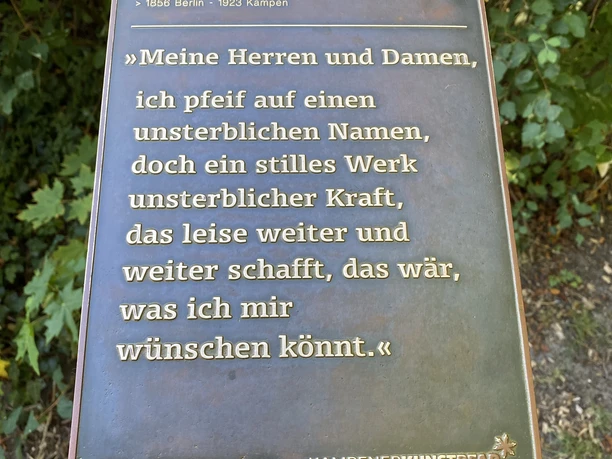 Kunststele Ferdinand Avenarius