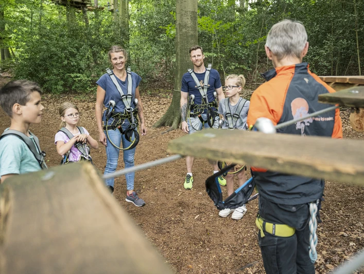 Kletterwald Scharnebeck Kletterwald ScharnebeckClimbing forest ScharnebeckParc d'escalade ScharnebeckKlimbos ScharnebeckKlatreskov Scharnebeck