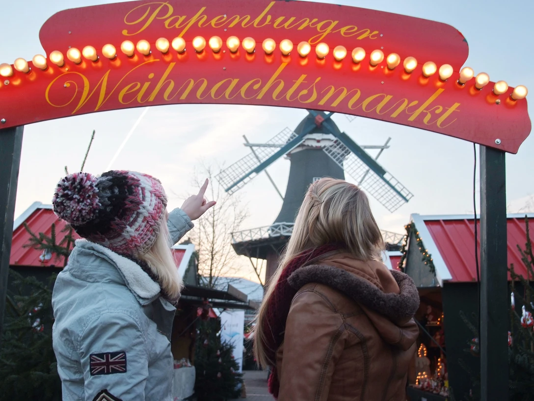 papenburg-in-der-weihnachtszeit-bildquelle-pmg-ute-m-ller