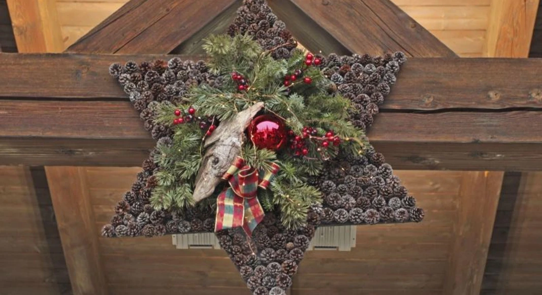 Daxn-Verkauf (Tannenzweige) der Bergwacht Krün