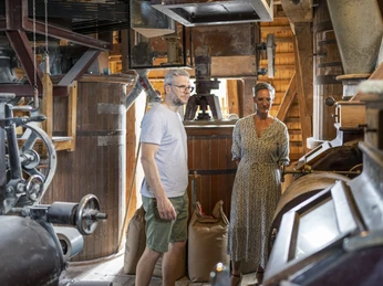 Meyer's molen in Bardowick Meyers Windmühle in BardowickMeyer's windmill in BardowickLe moulin à vent de Meyer à BardowickMeyer's molen in BardowickMeyers vindmølle i Bardowick