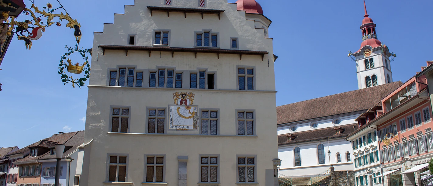 Sursee_Rathaus_Städtli.jpg