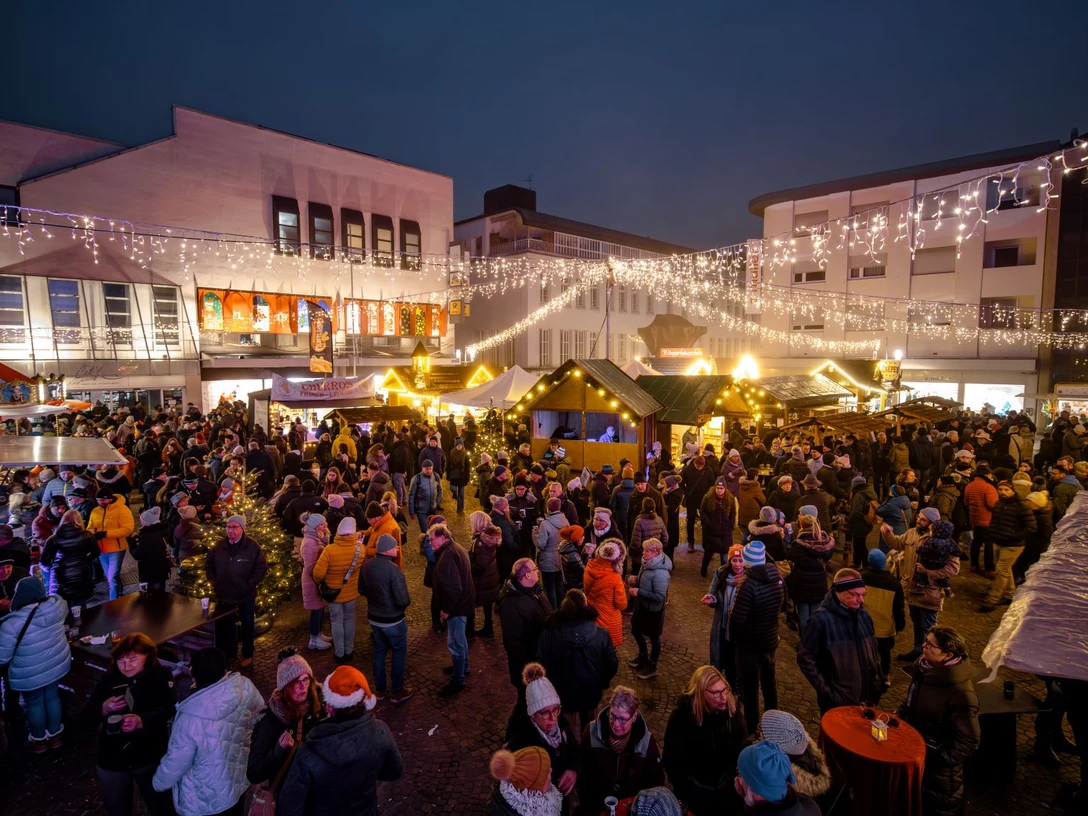 Adventsmarkt J rg Schumacher