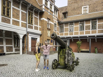 Kasteel in Winsen/Luhe Schloss in Winsen/LuheCastle in Winsen/LuheChâteau à Winsen/LuheKasteel in Winsen/LuheSlot i Winsen/Luhe