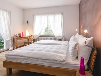 Lenzburg_Amber Haus_Zimmer_2