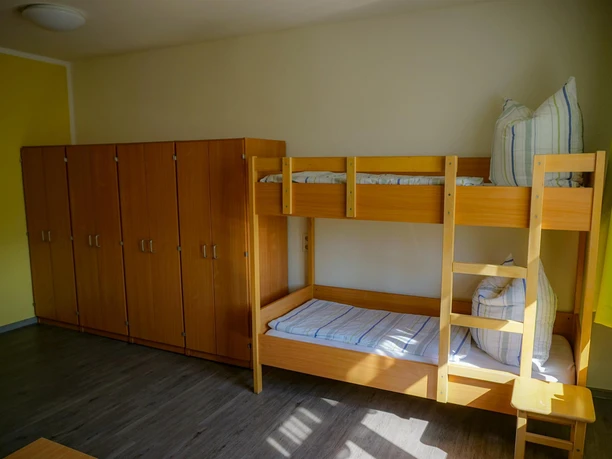 Vierbettzimmer links