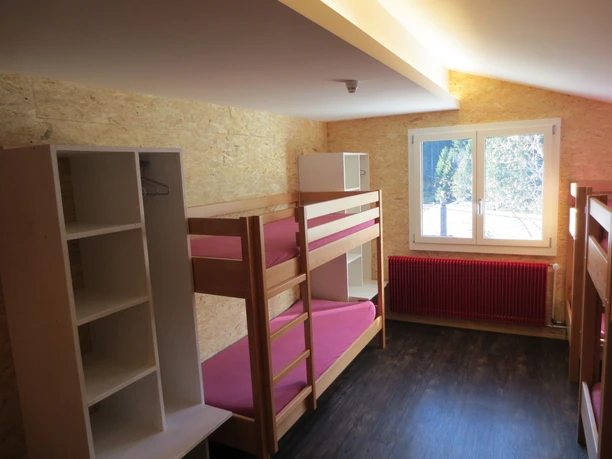Stockhütte_Buochser Skihaus_10er-Zimmer_Nidwalden