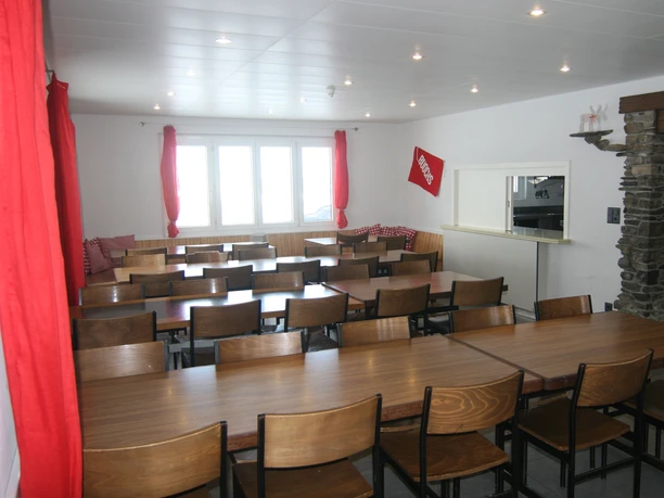 Stockhütte_Buochser Skihaus_Speisesaal_Nidwalden