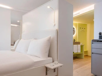 DAS MORGEN Neuro Campus Hotel