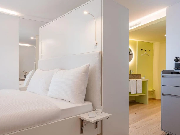 DAS MORGEN Neuro Campus Hotel
