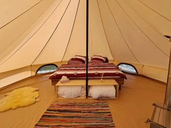 Müswangen_Bendlihof_Übernachten im Zelt