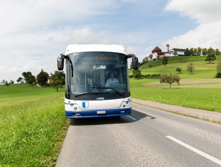 BSF_Bus vor Hohenrain