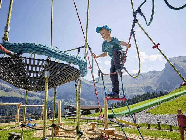 2024-08-28 Goldi Gwundernasenweg (32).jpg