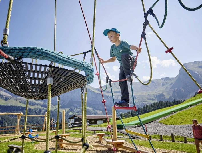 2024-08-28 Goldi Gwundernasenweg (32).jpg